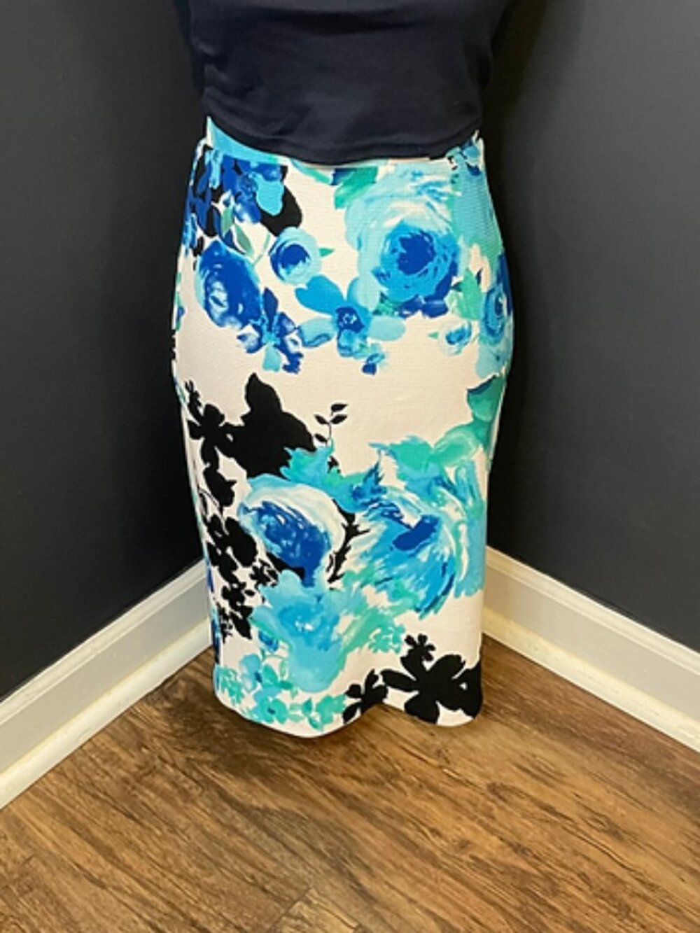 Saks and Fifth skirt